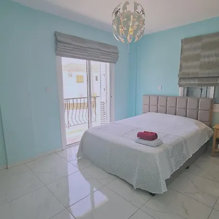 M&l Villa *